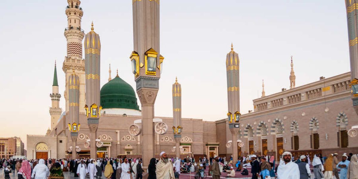 7 Nights Affordable Umrah Packages Page