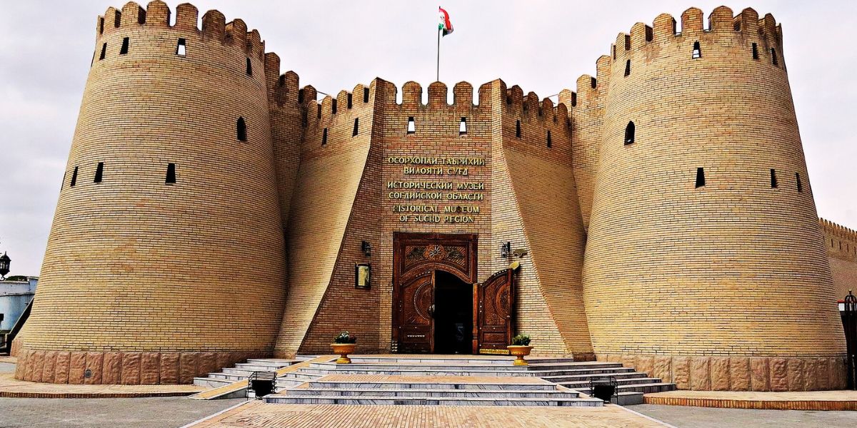 Flights to Tajikistan