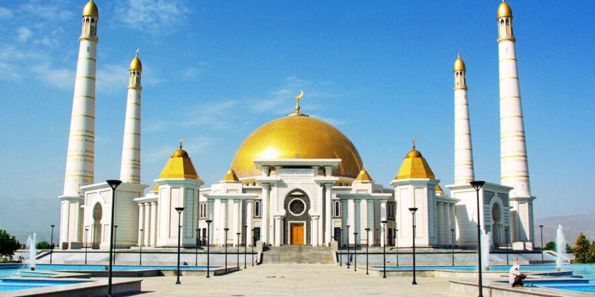 Flights to Turkmenistan