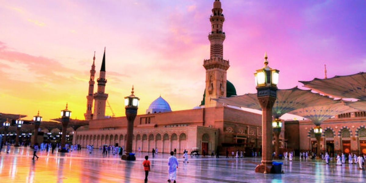 Ramadan 8 Nights Budget Umrah Package - Medina First